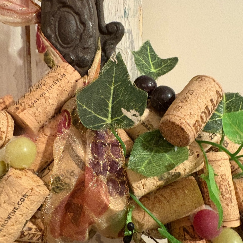Festive Cork and Greenery Holiday Wreath - Picture 4 of 4